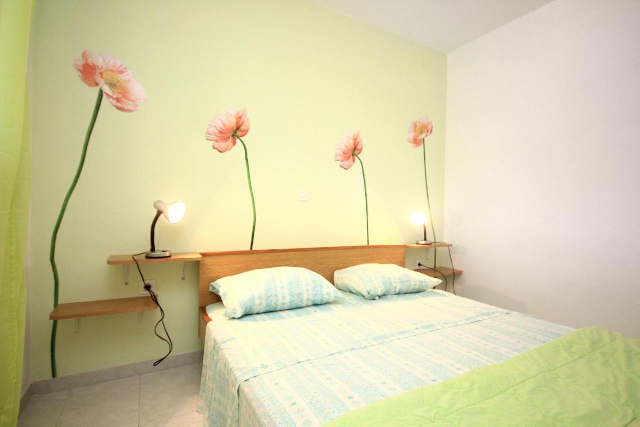Apartment Tri Zala 174B Zrnovo Exterior foto